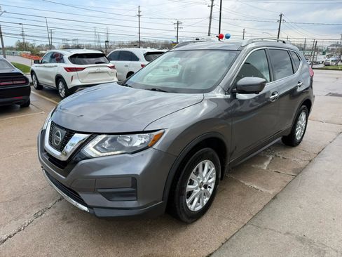 Used 2017 Nissan Rogue SV w/ Sun & Sound Touring Package AWD/4WD image 6