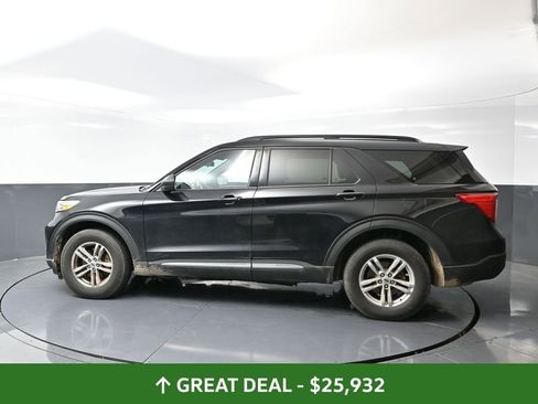 Used 2022 Ford Explorer XLT w/ Equipment Group 202A image 11