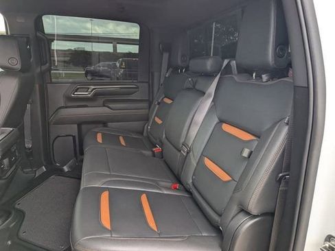 Certified 2024 GMC Sierra 2500 AT4 w/ AT4 Preferred Package image 25