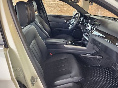 Used 2014 Mercedes-Benz E 350 Sedan image 74