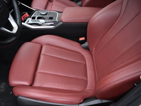 Used 2024 BMW 330i Sedan w/ Convenience Package image 12