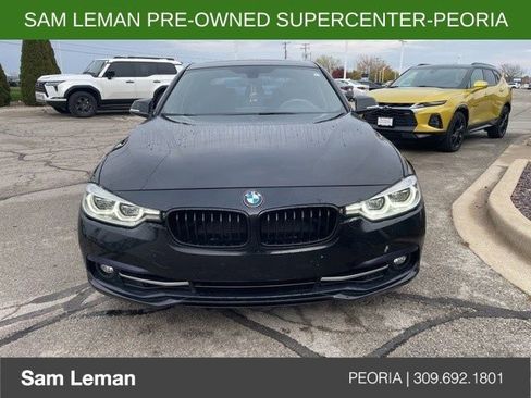 Used 2018 BMW 330i Sedan w/ Convenience Package image 4