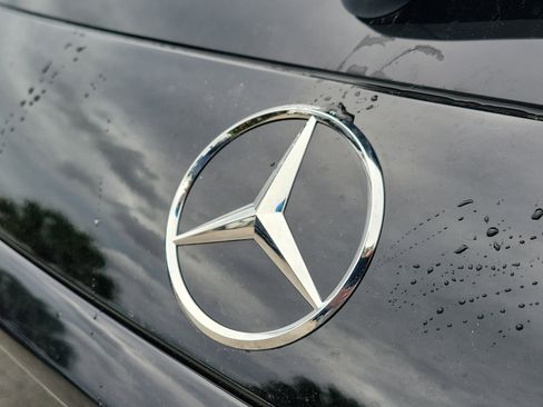 Used 2026 Mercedes-Benz GLC 300 image 34