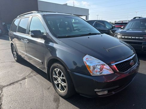 Used 2014 Kia Sedona EX FWD image 4