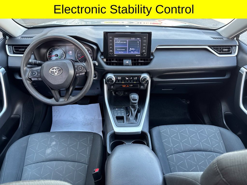 Used 2021 Toyota RAV4 XLE AWD/4WD image 12