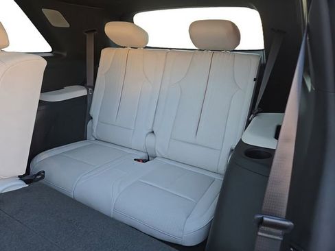 New 2026 Cadillac Vistiq Sport image 14