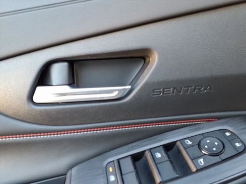 New 2026 Nissan Sentra SR image 16