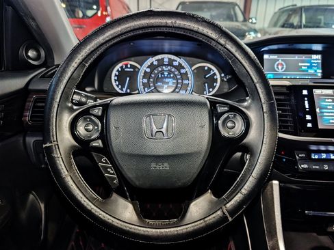 Used 2016 Honda Accord EX-L image 32