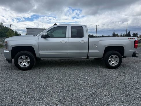 Used 2019 Chevrolet Silverado 1500 LT AWD/4WD image 2