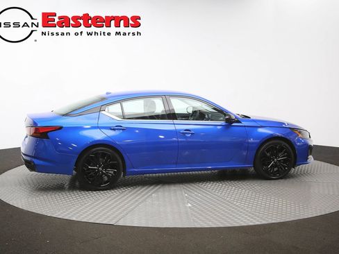 Used 2025 Nissan Altima 2.5 SR FWD image 44