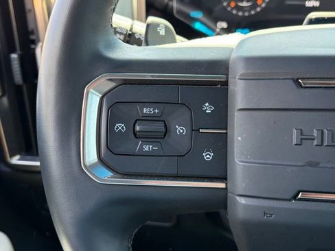 Used 2025 GMC Hummer EV 2X image 17