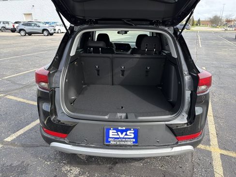 New 2026 Chevrolet TrailBlazer LT FWD image 32
