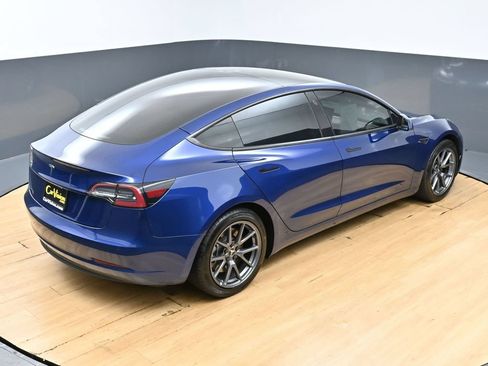 Used 2021 Tesla Model 3 Standard Range Plus RWD image 5