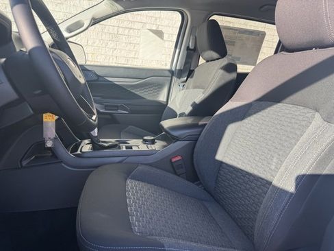 New 2025 Ford Ranger XLT w/ FX4 Off-Road Package image 13