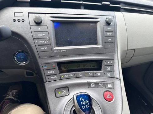 Used 2013 Toyota Prius Three FWD image 12