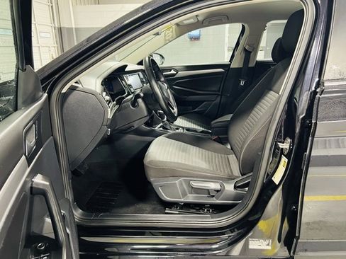 Used 2024 Volkswagen Jetta S image 18