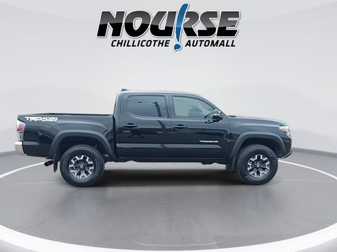 Used 2023 Toyota Tacoma TRD Off-Road image 9
