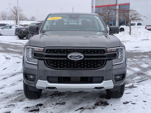 Used 2025 Ford Ranger XLT image 2