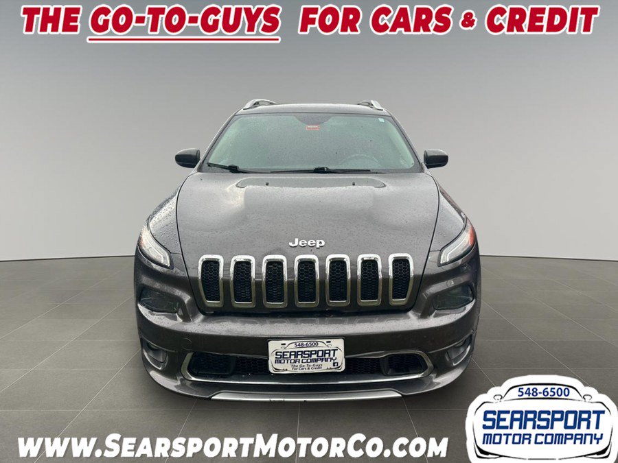 Used 2018 Jeep Cherokee Overland AWD/4WD image 5