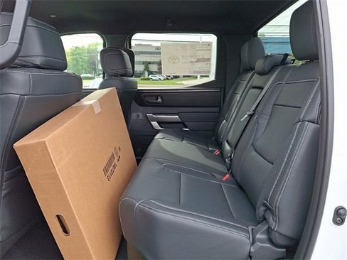 New 2026 Toyota Tundra SR5 image 7