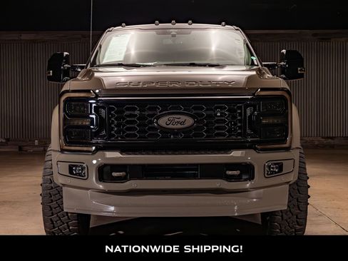 Used 2026 Ford F450 Platinum w/ Platinum Plus Package AWD/4WD image 4