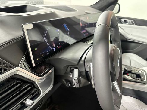 New 2026 BMW X7 xDrive40i w/ M Sport Package image 15