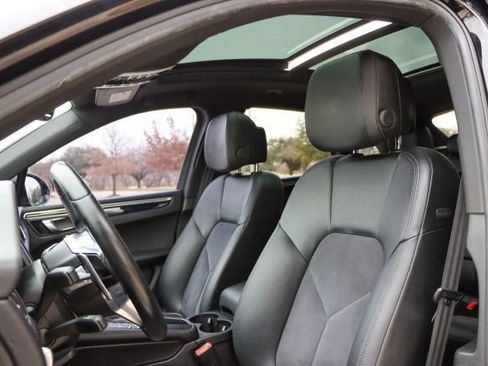 Used 2017 Porsche Macan S image 15