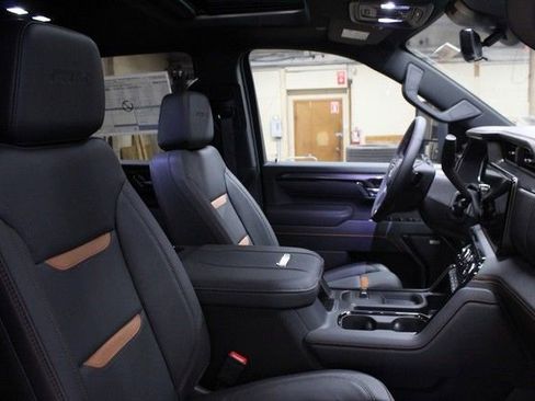 New 2026 GMC Sierra 2500 AT4 w/ AT4 Premium Plus Package image 12