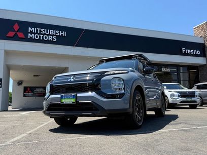 New 2026 Mitsubishi Outlander AWD