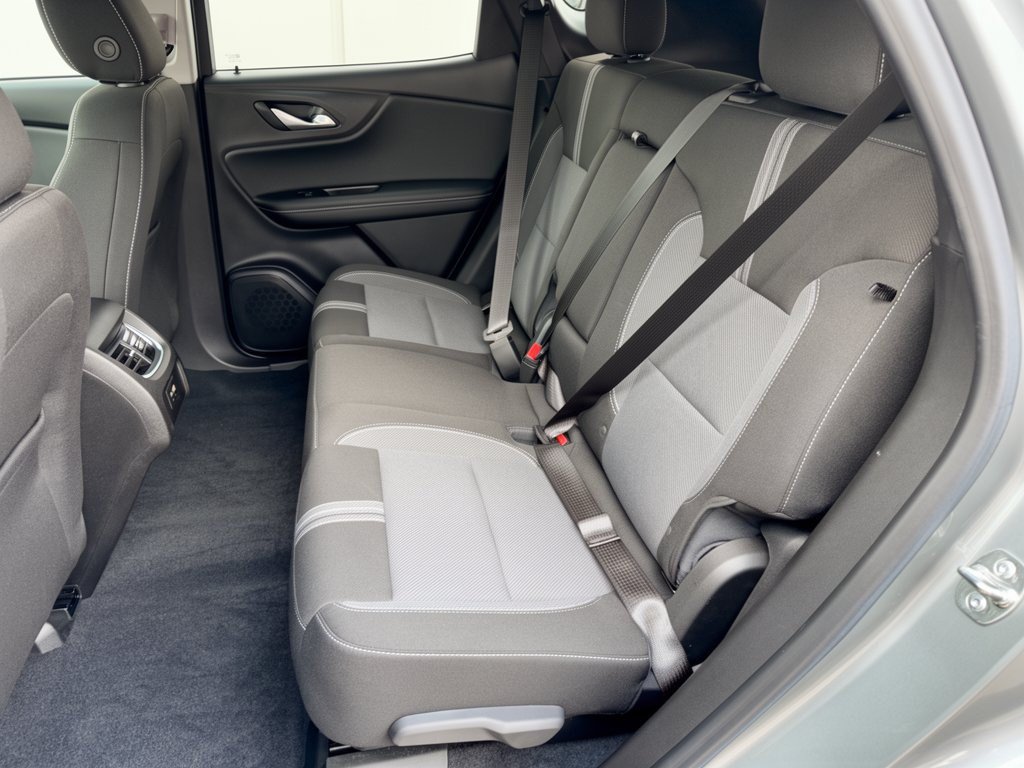 Certified 2024 Chevrolet Blazer LT w/ Convenience Package FWD image 25