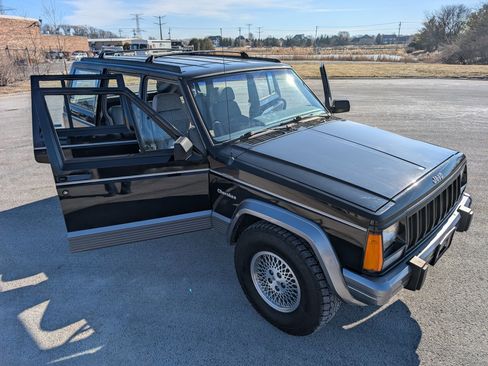 Used 1993 Jeep Cherokee Country image 69