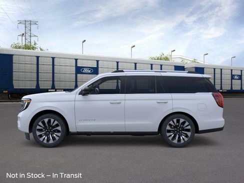 New 2026 Ford Expedition Platinum w/ Driver's Package AWD/4WD image 3