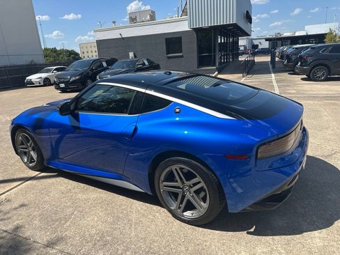 Used 2024 Nissan Z Sport w/ Floor Mat Package RWD image 5