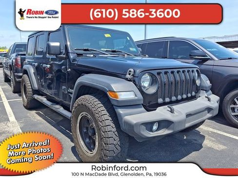 Used 2018 Jeep Wrangler Unlimited Sport S AWD/4WD image 1