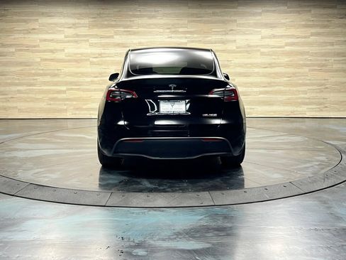 Used 2025 Tesla Model Y Performance AWD/4WD image 21