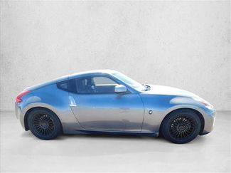 Used 2013 Nissan 370Z Touring video 4