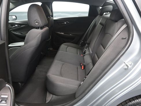 Used 2024 Chevrolet Malibu LT image 30