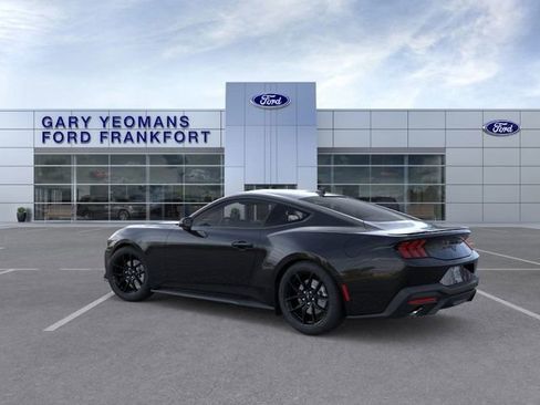 New 2026 Ford Mustang Coupe image 4