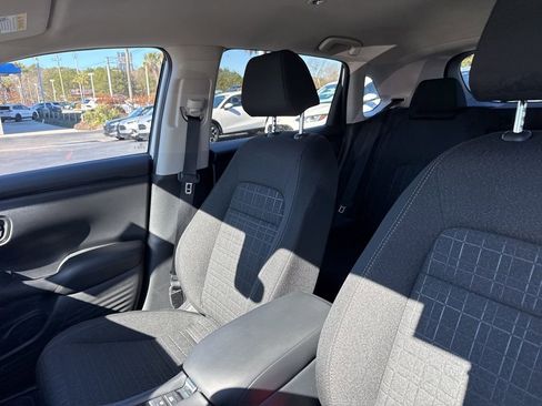 New 2026 Honda HR-V LX image 23