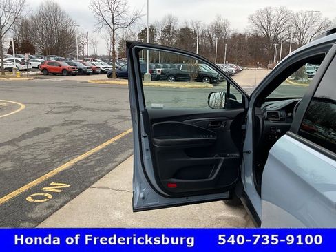 Used 2023 Honda Passport TrailSport image 15