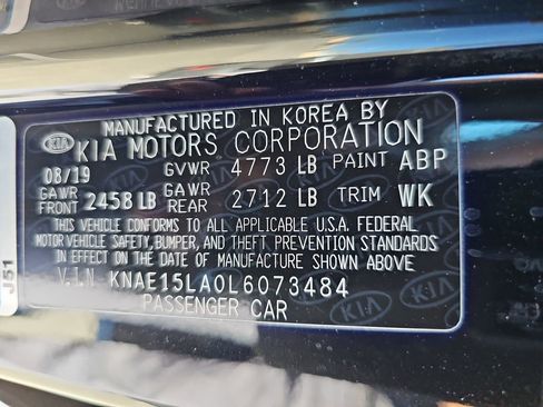 Used 2020 Kia Stinger GT-Line image 22