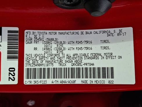 Used 2017 Toyota Tacoma SR5 w/ Tow Package AWD/4WD image 27
