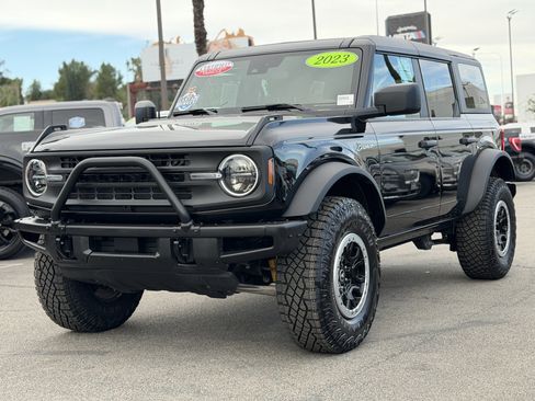 Certified 2023 Ford Bronco 4-Door w/ Sasquatch Package image 3