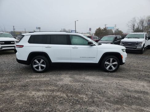 Used 2021 Jeep Grand Cherokee L Limited w/ Luxury Tech Group II image 6