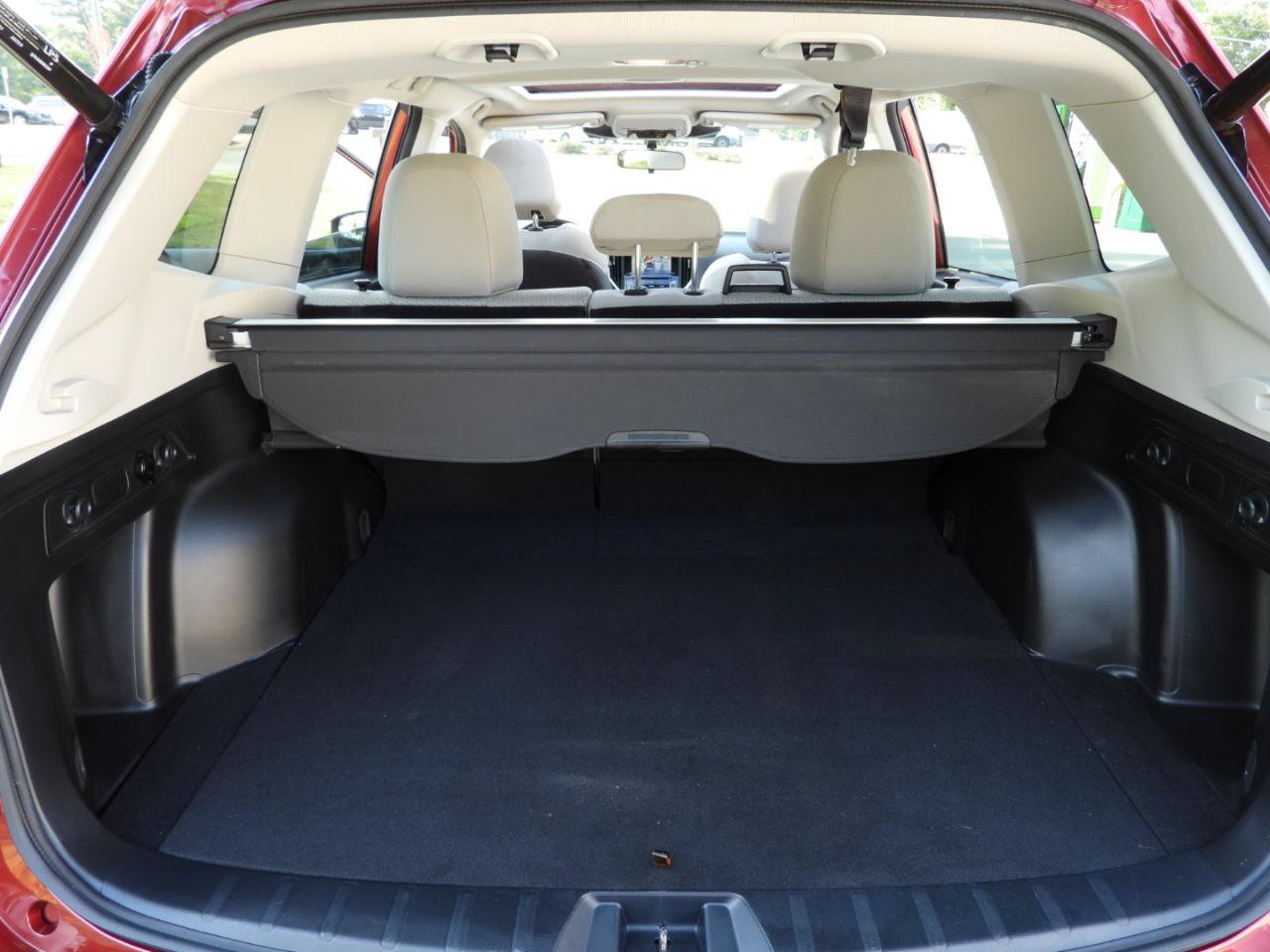 Used 2023 Subaru Forester Premium AWD/4WD image 51