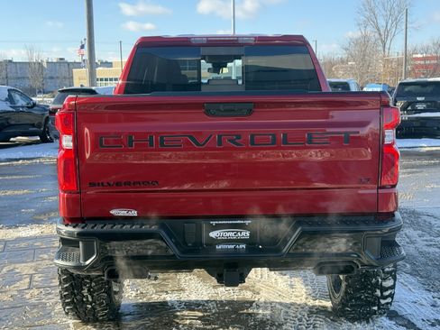 Used 2024 Chevrolet Silverado 1500 LT Trail Boss w/ LT Trail Boss Premium Package image 4