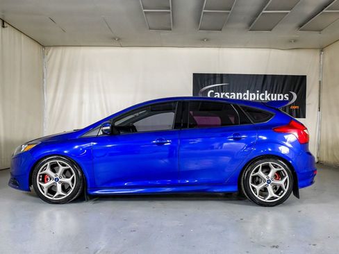 Used 2014 Ford Focus ST image 11