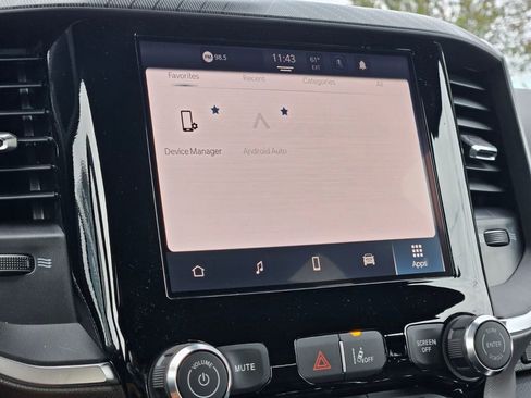 New 2026 RAM 1500 4x4 Crew Cab image 20