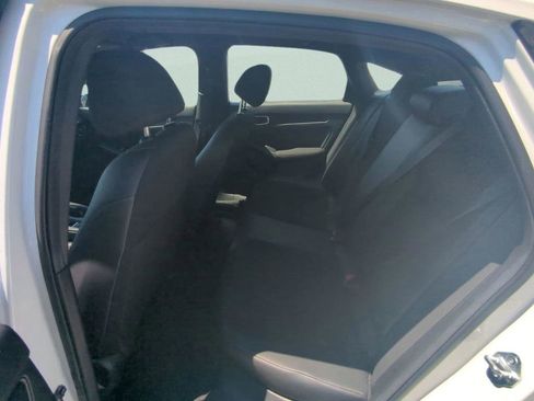 Used 2024 Honda Civic Sport image 11