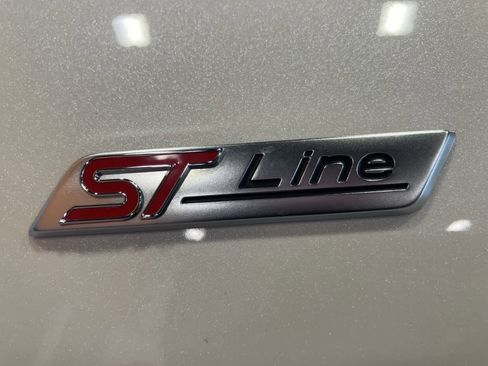 Used 2024 Ford Escape ST-Line w/ Tech Pack #1 image 10